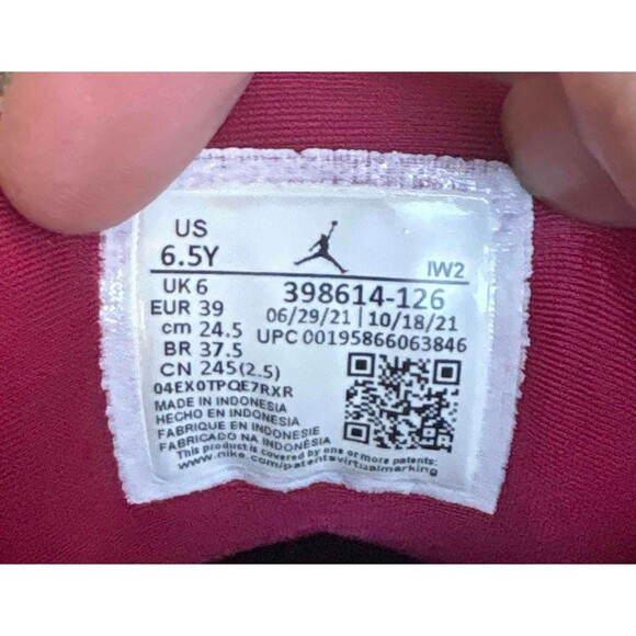 Nike Air Jordan 3 Retro Cardinal Red Size 6.5 Youth (Size 8 Women's) - Picture 6 of 7